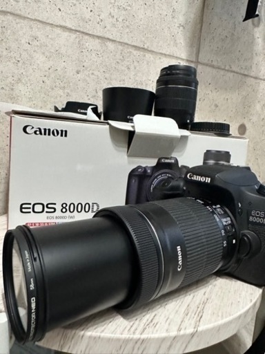 Canon EOS 8000D(W) Wズームキット