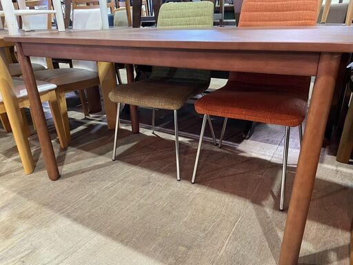 モダンおしゃれダイニング4点セット、ベンチ付き 幅135cm Used/キレイ モダンおしゃれダイニング4点セット、ベンチ付き 幅135cm Used/キレイ