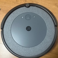 ★値下げ★iRobot ルンバi3＋ クリーンベース付