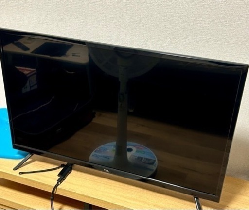 液晶カラーテレビ32型（2020年製）