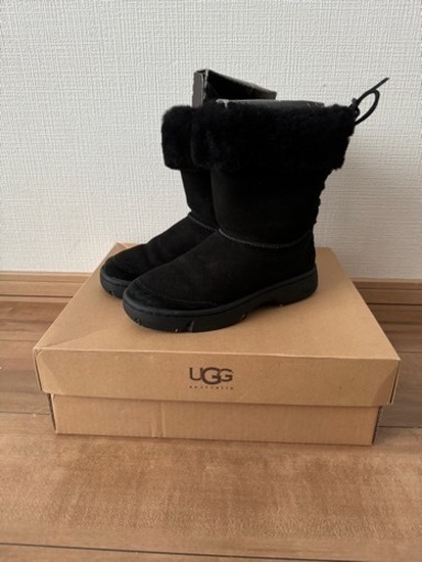 【美品】UGG ムートンブーツ 22cm
