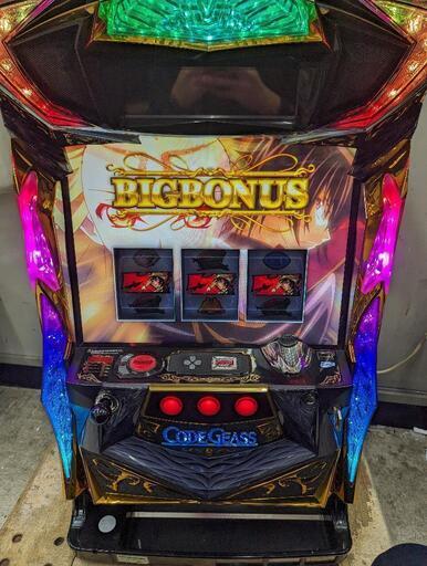 パチスロ実機 コードギアス 反逆のルルーシュR2 コイン不要機 ID：126-012680-007