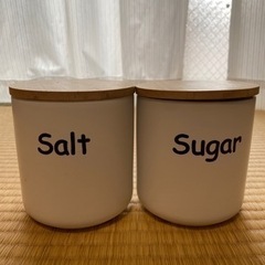 DAISOのキャニスター 塩/砂糖 2個セット