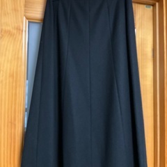 ウールのスカート(黒)