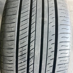 ★235-40R19！中古タイヤ1本のみ在庫、YOKOHAMA！...