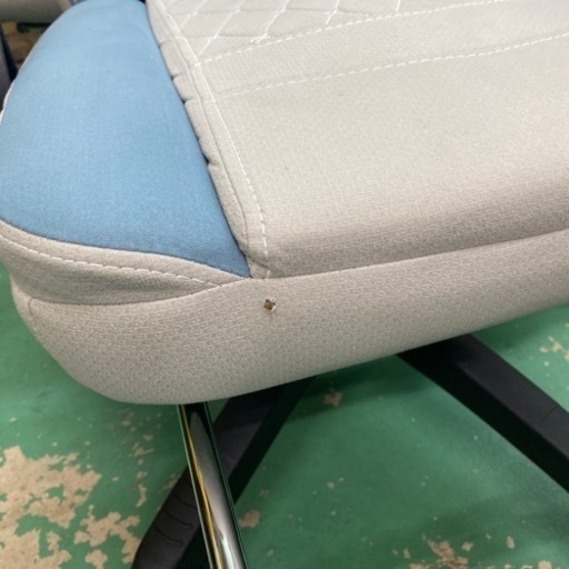 新品ゲーミングチェア 傷一箇所