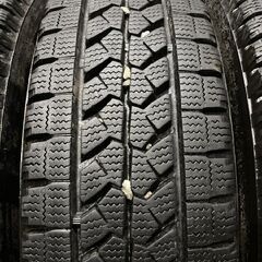 BS BLIZZAK W979 205/70R16 111/109L LT 16インチ ライトトラック用 