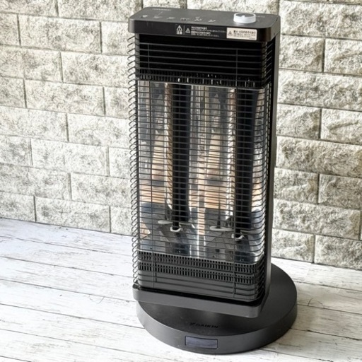 2021年製 ダイキン「セラムヒート」最大出力1100W ERFT11YS
