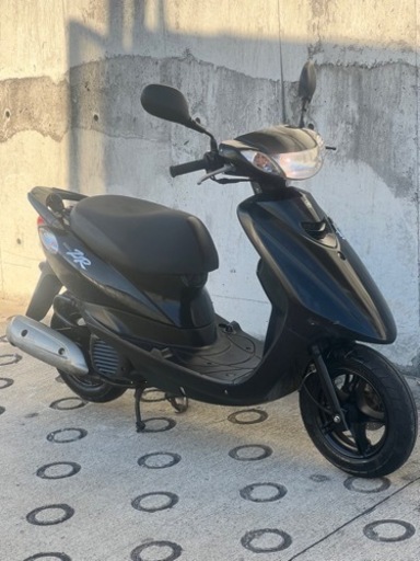 大人気セール‼️安心のバッテリー新品✨️前後タイヤまだまだ山あり嬉しいオイル交換済み♻️燃費重視\u0026バイク初心者の方にオススメクールなスポーツモデルSA39J ジョグZR✴