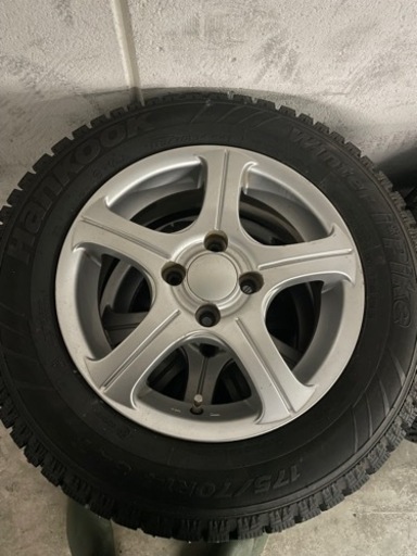 175/70R14 グッドイヤー スタッドレスタイヤ ホイール付き 4本 