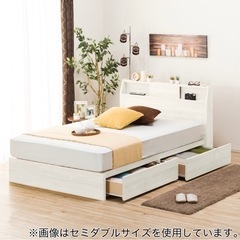 大至急】使用年数1年以下 クイーンサイズ ベッド＆マットレス 総額約10万