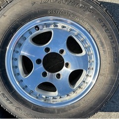 アルミホイール タイヤ付き、キャラバンで使用。