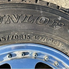 アルミホイール タイヤ付き、キャラバンで使用。