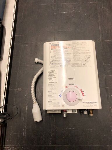 ☆中古￥12,500！ノーリツ　ガス給湯器　家電　2020年製　GQ-530MW型　【BA097】