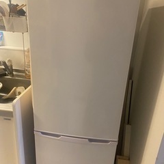 冷蔵庫冷凍庫３段　アイリスオーヤマ　2022年製