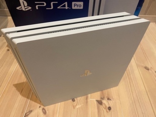 【終了】PlayStation4 Pro グレイシャー・ホワイト 1TB CUH-7100BB02