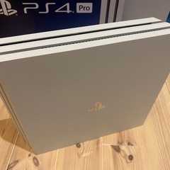 【終了】PlayStation4 Pro グレイシャー・ホワイト...
