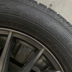 スタッドレスタイヤ　アルミ付き　225 60 R17 フォレスター等に