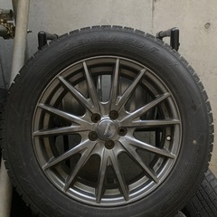 スタッドレスタイヤ　アルミ付き　225 60 R17 フォレスター等に