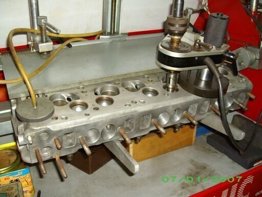 MB-113L-111SEエンジン各部加工リビルトシリンダーヘツト販売