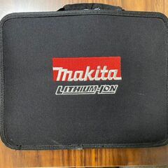 MAKITA　充電式ドライバードリル　10.8V