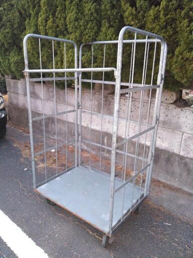ロールパレット、かご台車5台あります、五台まとめて35000円