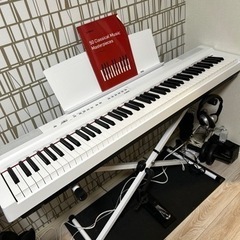YAMAHA P125ホワイト電子ピアノ※訳あり現地取引のみ