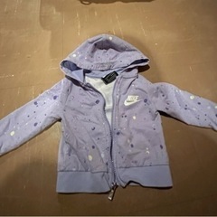 美品　NIKE babyパーカー