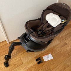 お取引中】コンビ チャイルドシート クルムーブ ISOFIX