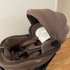お取引中】コンビ チャイルドシート クルムーブ ISOFIX