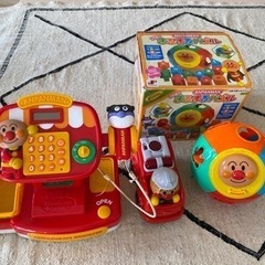 アンパンマン　おもちゃ　4点　レジスター　消防車　まるまるパズル