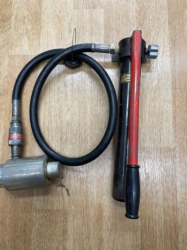 値下げしました(*^-^*)泉 HP-1802N 手動油圧ポンプ 中古品 現状品【ハンズクラフト宜野湾店】 値下げしました(*^-^*)泉 HP-1802N 手動油圧ポンプ 中古品 現状品