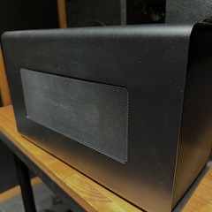 【売ります】外付けGPU Razer Core X ChromaプラスMSI Radeon RX Vega 56 Air Boost 8G OC