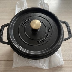 STAUB ブラック La cocotte