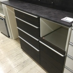 【✨ソフトクローザー採用❗️✨パモウナ❗️✨オシャレブラック❗️✨】定価¥218,000  パモウナ  2面レンジボード   3口コンセント  大容量収納  ブラック  ソフトクローザー