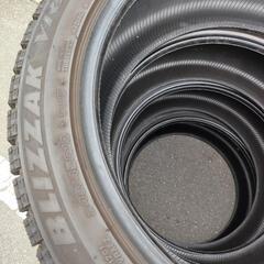 スタッドレスタイヤ　19インチ　4本セット