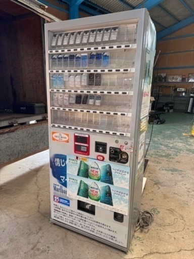 期間限定‍♂️税込15400⚠️タバコの自動販売機☆稼働品になります！富士電機☆