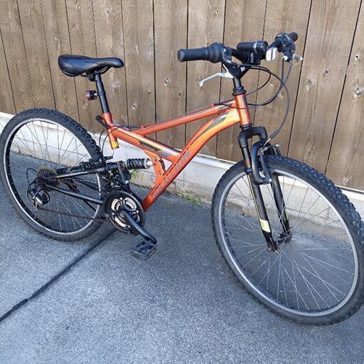 あさひ自転車　ソリューション　421-G   ２６インチ　18段変速　ブラッドオレンジ