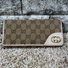 GUCCI財布『ご予約済み』