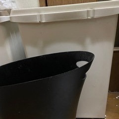 蓋付きゴミ箱✖️３➕蓋なしゴミ箱✖️３