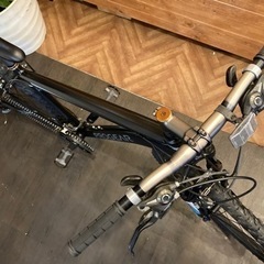 【PROGEAR pro2621前後タイヤ・チューブ新品！】アルミフレーム　3×7速　サスペンション付き26インチMTB マットブラック