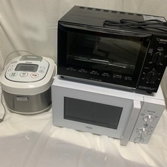 【取引中】B575 電子レンジ、炊飯器、トースター　中古3点セッ...