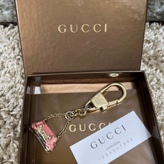 GUCCI