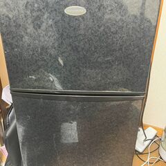冷蔵庫（2004年製）