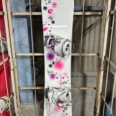 【商談中】スノーボード　板　ピンク