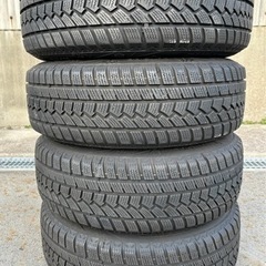 スタッドレスタイヤ・ホイール 195/65-15（4本）