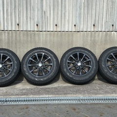 スタッドレスタイヤ・ホイール 195/65-15（4本）