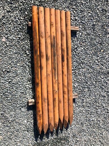 【新作入荷!!】 ヒノキ 丸太杭 加工 塗装品 9cmx200cm - その他 その他