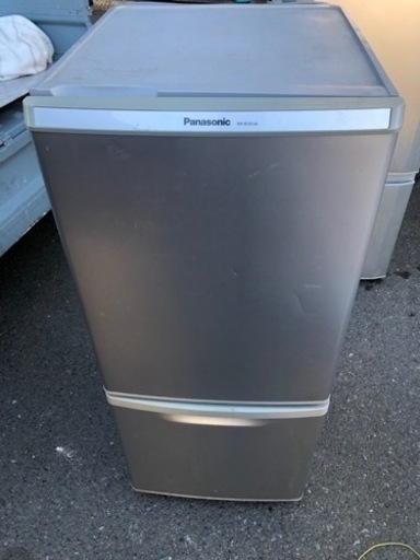福岡市内配送無料　パナソニック Panasonic NR-B145W-S [冷蔵庫 （138L 右開き） シルバー]