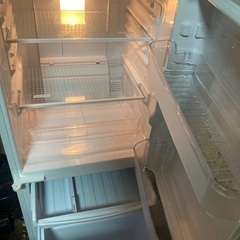 冷蔵庫　2013年　SHARP  2ドア　137L